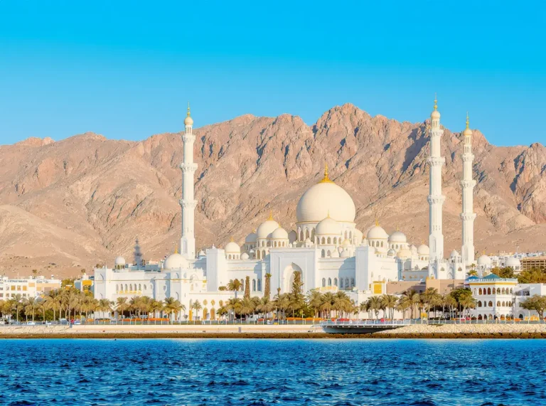 Destination Country Muscat